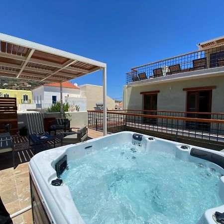 Andros 4 All Seasons Villas & Suites Ormos  ภายนอก รูปภาพ
