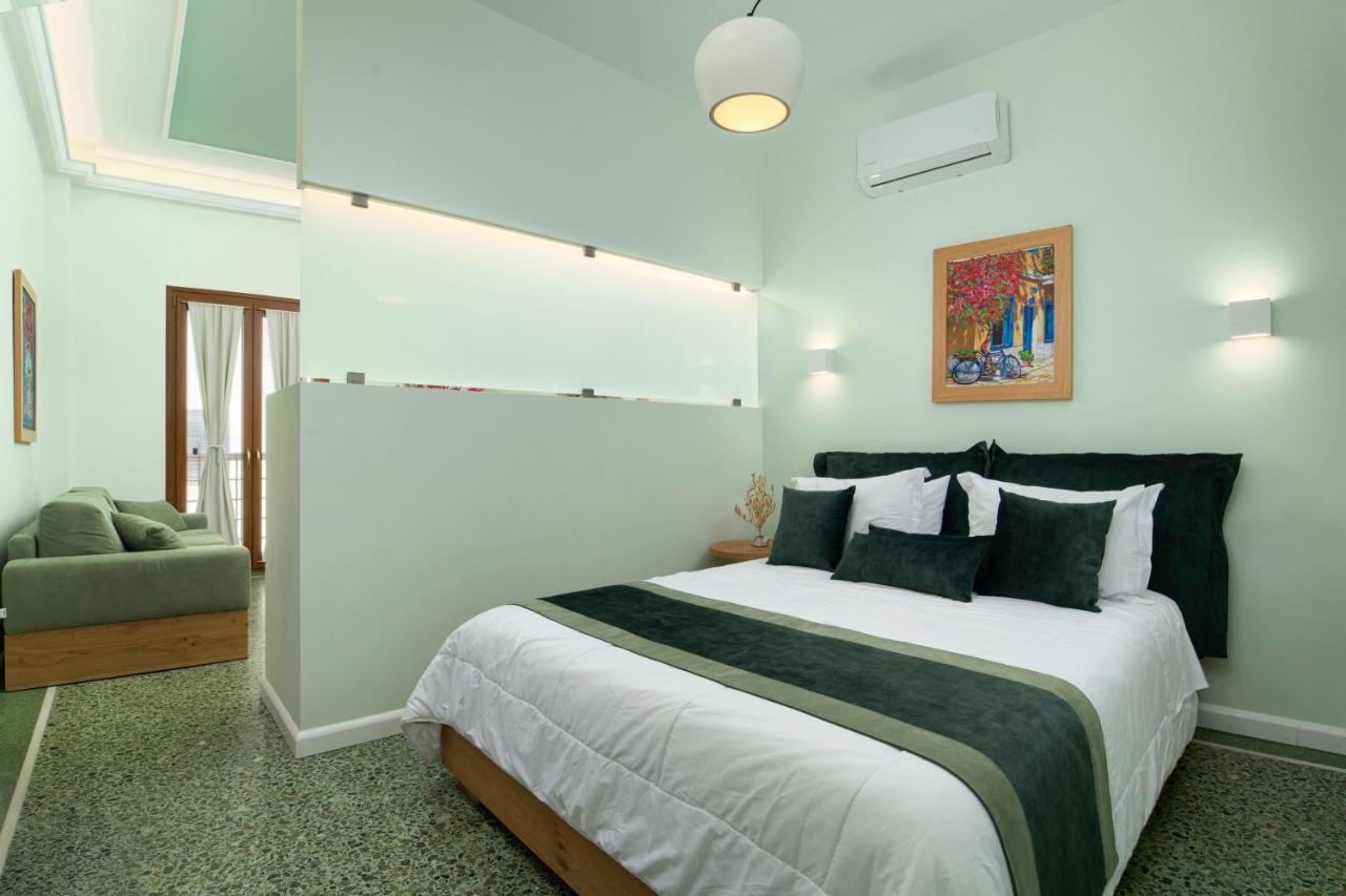 Andros 4 All Seasons Villas & Suites Ormos  ภายนอก รูปภาพ