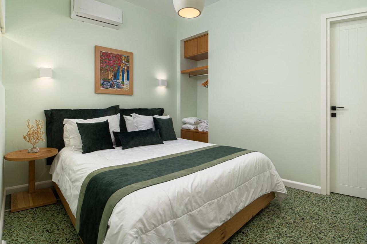 Andros 4 All Seasons Villas & Suites Ormos  ภายนอก รูปภาพ