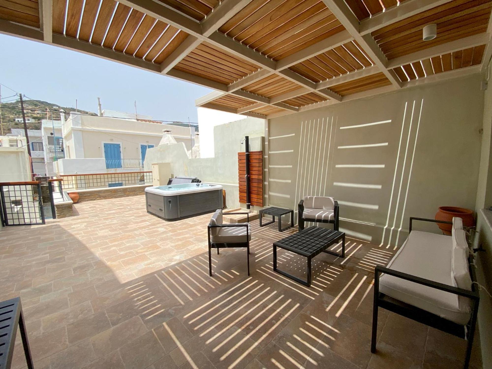 Andros 4 All Seasons Villas & Suites Ormos  ภายนอก รูปภาพ
